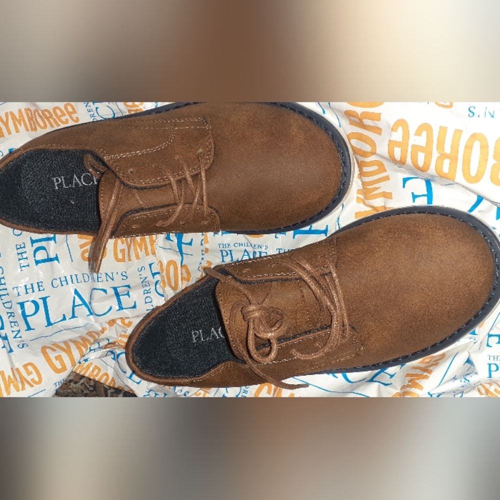 Boys casual shoes